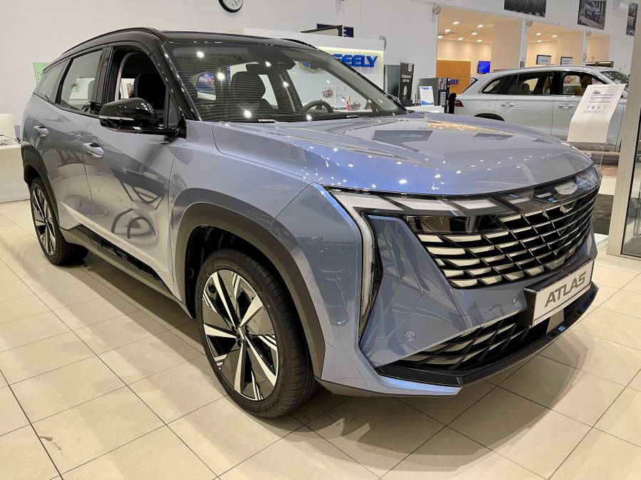 Автомобиль Geely Atlas